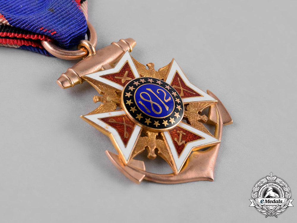 united_states._general_society_of_the_war_of1812_membership_badge_in_gold_c18-052388_1