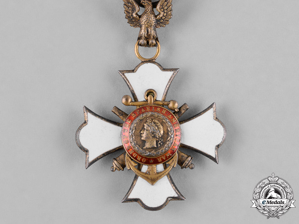 united_states._a_naval&_military_order_of_the_spanish-_american_war_membership_badge,_c.1910_c18-052444_1