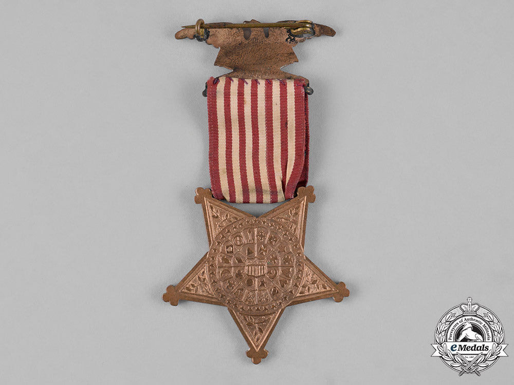 united_states._a_grand_army_of_the_republic(_gar)_membership_badge_c18-052494