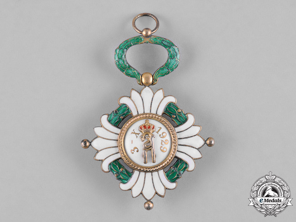 yugoslavia,_kingdom._an_order_of_the_crown,_v_class_knight,_c.1940_c18-052637