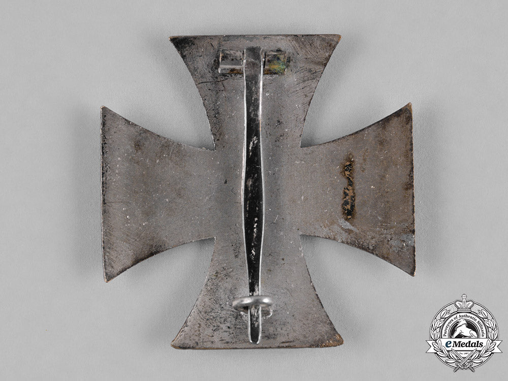 germany,_imperial._a1914_iron_cross_i_class_c18-052868