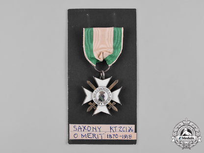 saxony,_kingdom._a_civil_merit_order,_ii_class_cross_with_swords,_by_scharffenberg,_c.1915_c18-052884