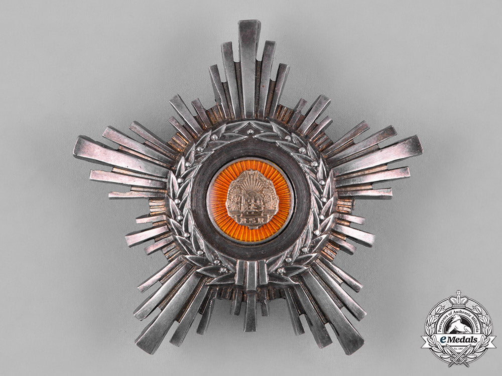 romania,_socialist_republic._an_order_of_the_star_of_the_romanian_socialist_republic,_iii_class_c18-053131_1_1