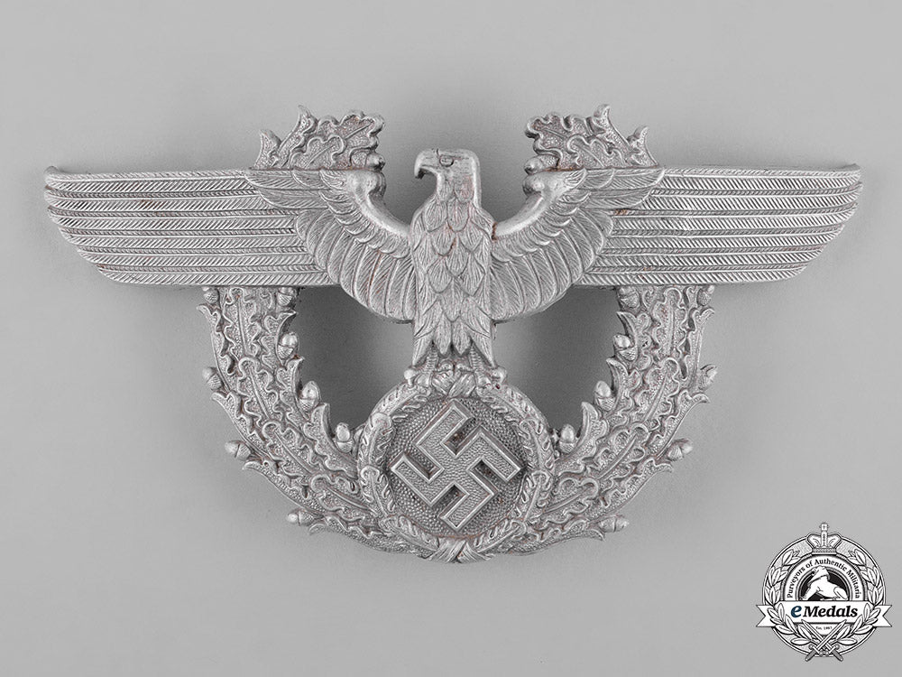 germany,_ordnungspolizei._a_pair_of(_order_police)_cap_insignia_c18-053251