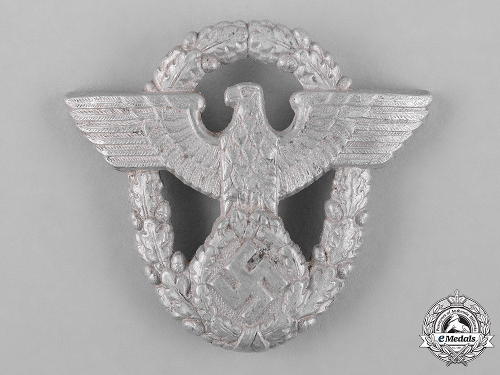 germany,_ordnungspolizei._a_pair_of(_order_police)_cap_insignia_c18-053255