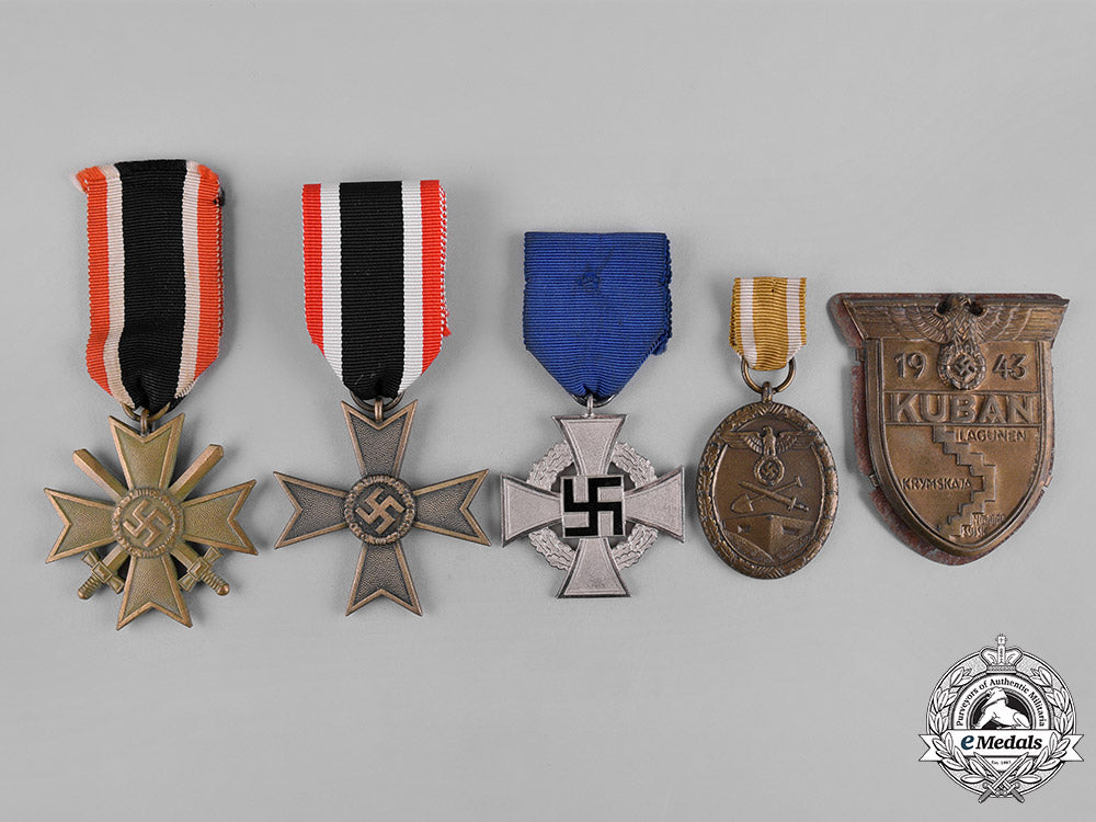 germany,_wehrmacht._a_lot_of_second_war_period_decorations&_medals_c18-053290
