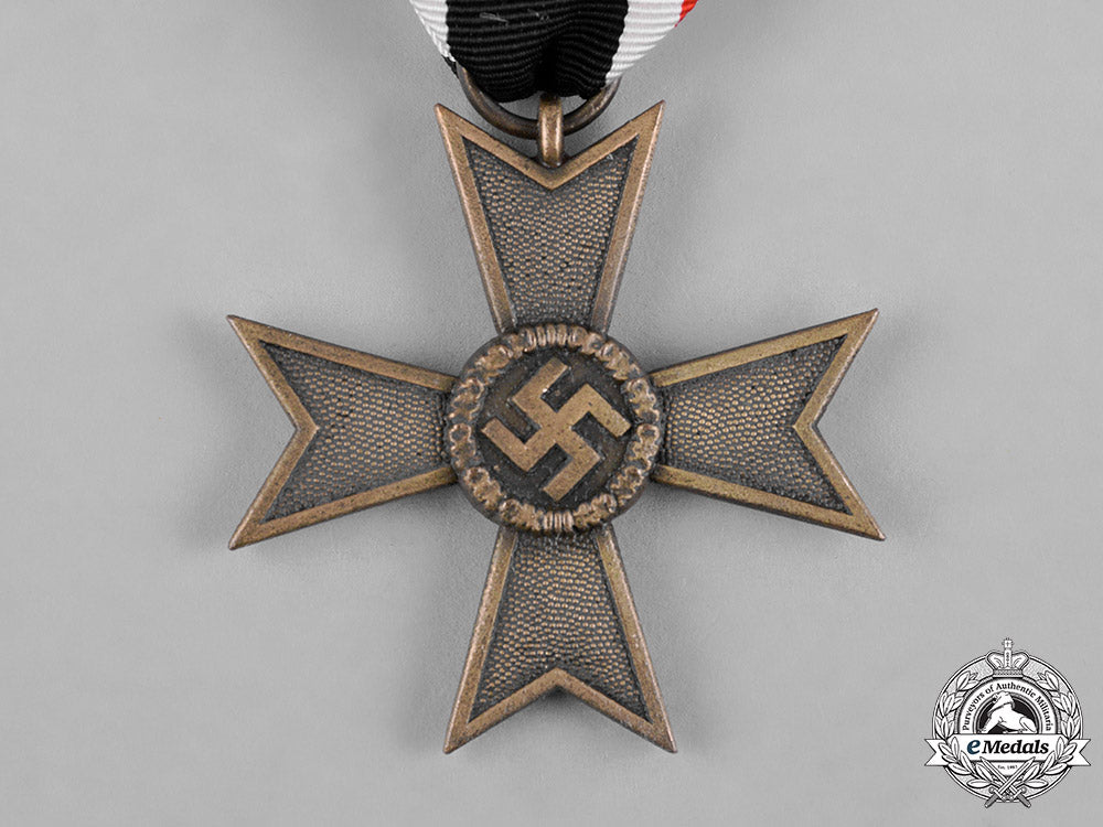germany,_wehrmacht._a_lot_of_second_war_period_decorations&_medals_c18-053298