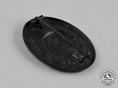 germany,_wehrmacht._a_lot_of_second_war_period_badges_c18-053381