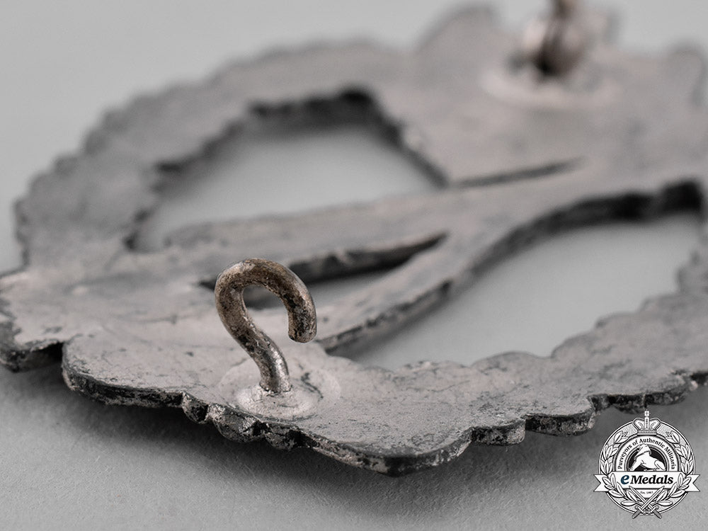 germany,_wehrmacht._a_lot_of_second_war_period_badges_c18-053383