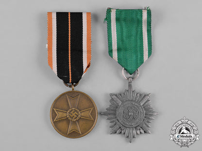 germany,_third_reich._a_pair_of_second_war_period_decorations_c18-053411