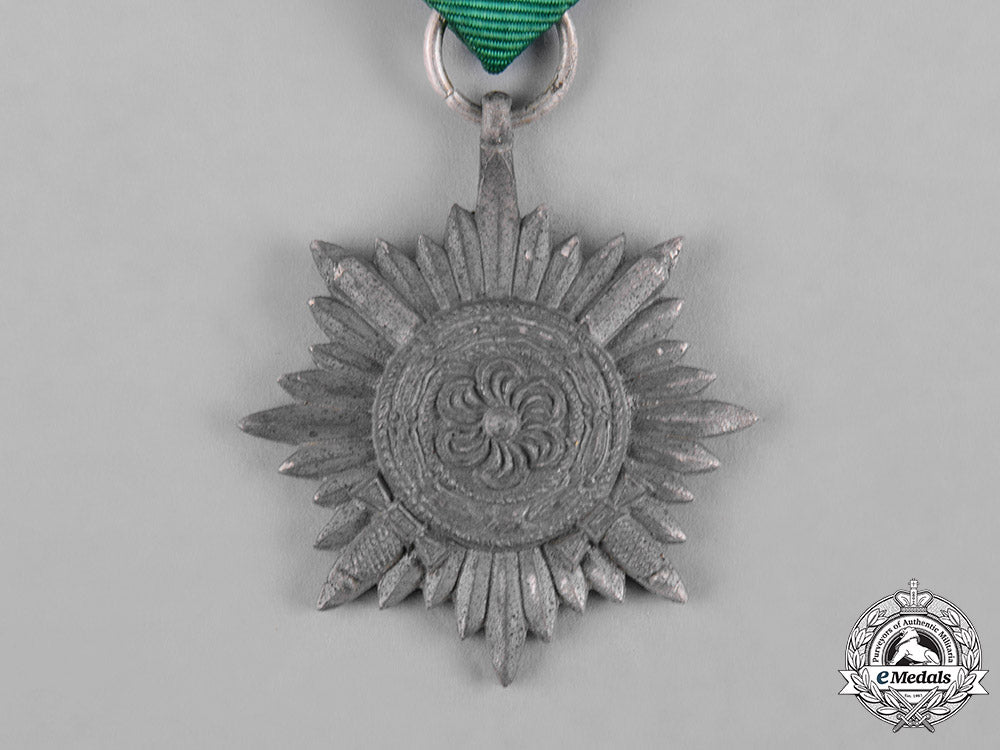 germany,_third_reich._a_pair_of_second_war_period_decorations_c18-053413
