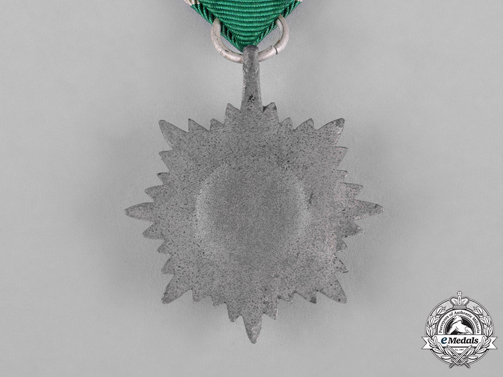 germany,_third_reich._a_pair_of_second_war_period_decorations_c18-053414