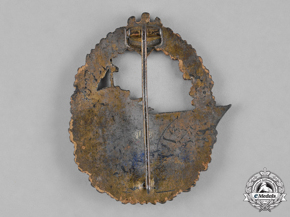 germany,_kriegsmarine._a_destroyer_war_badge,_by_wilhelm_hobacher_c18-053505