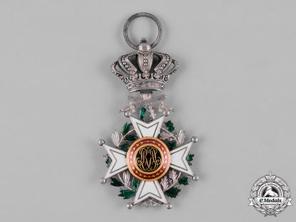 belgium,_kingdom._a_lot_of_two_order_of_leopold's_v_class_knight,_c.1920_c18-053788