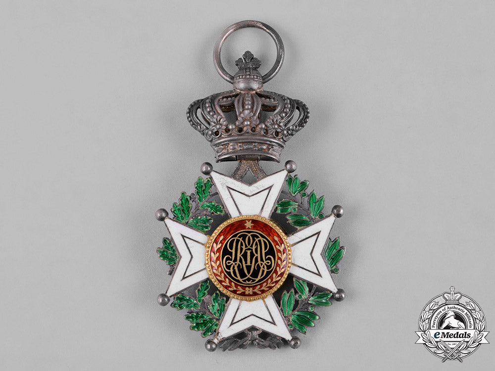 belgium,_kingdom._a_lot_of_two_order_of_leopold's_v_class_knight,_c.1920_c18-053793