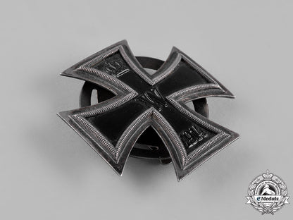 germany,_imperial._a_fine1914_iron_cross_i_class_c18-053847