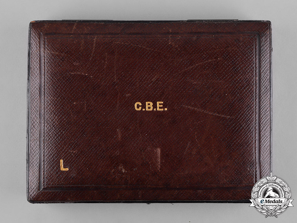 united_kingdom._a_most_excellent_order_of_the_british_empire,_commander's_badge(_cbe)_for_ladies,_c._c18-054117