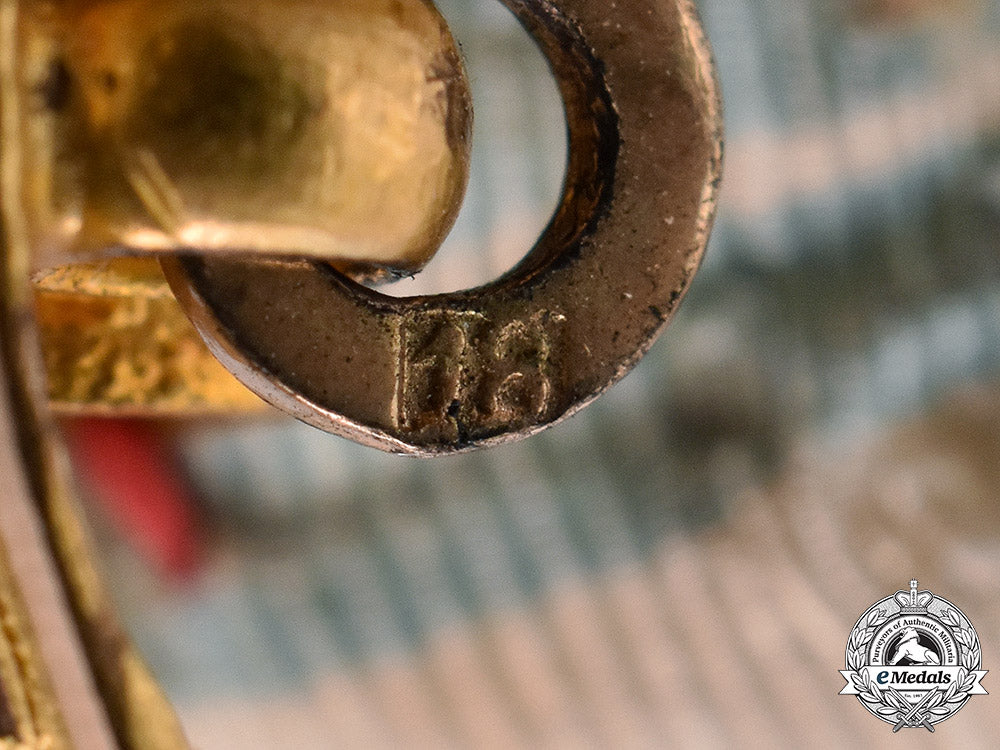 bavaria,_kingdom._an_order_of_theresa_in_gold,_order-_cross_with_diamonds,_c.1880_c18-054134