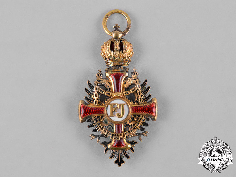 austria,_imperial._an_order_of_franz_joseph,_knight’s_cross,_by_wilhelm_kunz,_c.1900_c18-054137