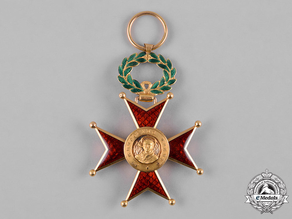 vatican._an_order_of_st._gregory_the_great_for_civil_merit_in_gold,_v_class_knight,_c.1900_c18-054329_1_1