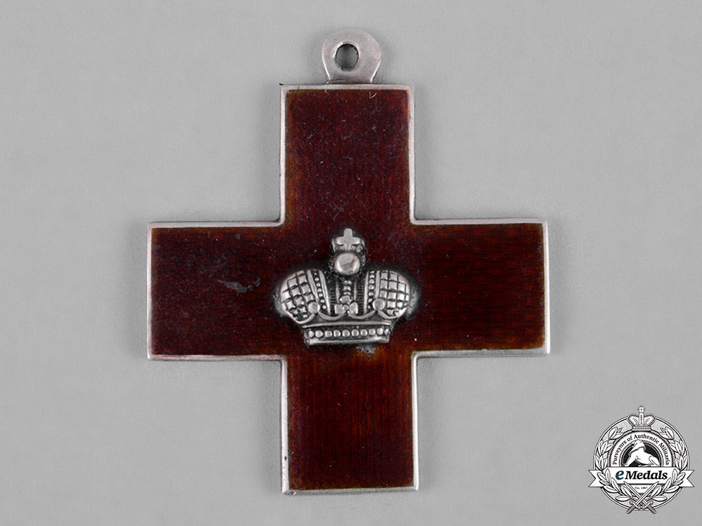 russia,_imperial._a_red_cross_society_medal,_c.1914_c18-054379