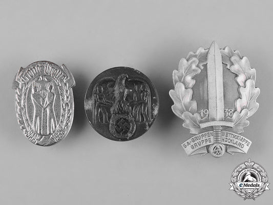 germany,_third_reich._a_lot_of_third_reich_period_badges_c18-054470