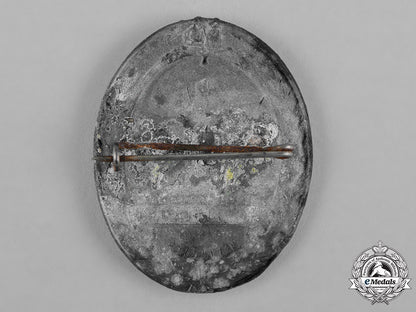 austria-_hungary,_imperial._a_first_world_war_cavalry_cap_badge,_by_m._lotz_c18-054491