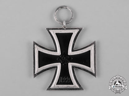 germany,_wehrmacht._a1939_iron_cross_ii_class_c18-054613