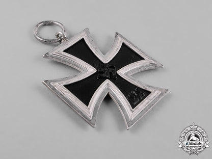 germany,_wehrmacht._a1939_iron_cross_ii_class_c18-054616