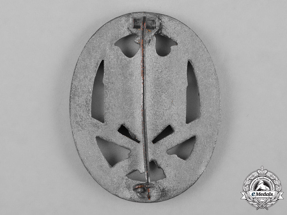 germany,_wehrmacht._a_general_assault_badge_c18-054631