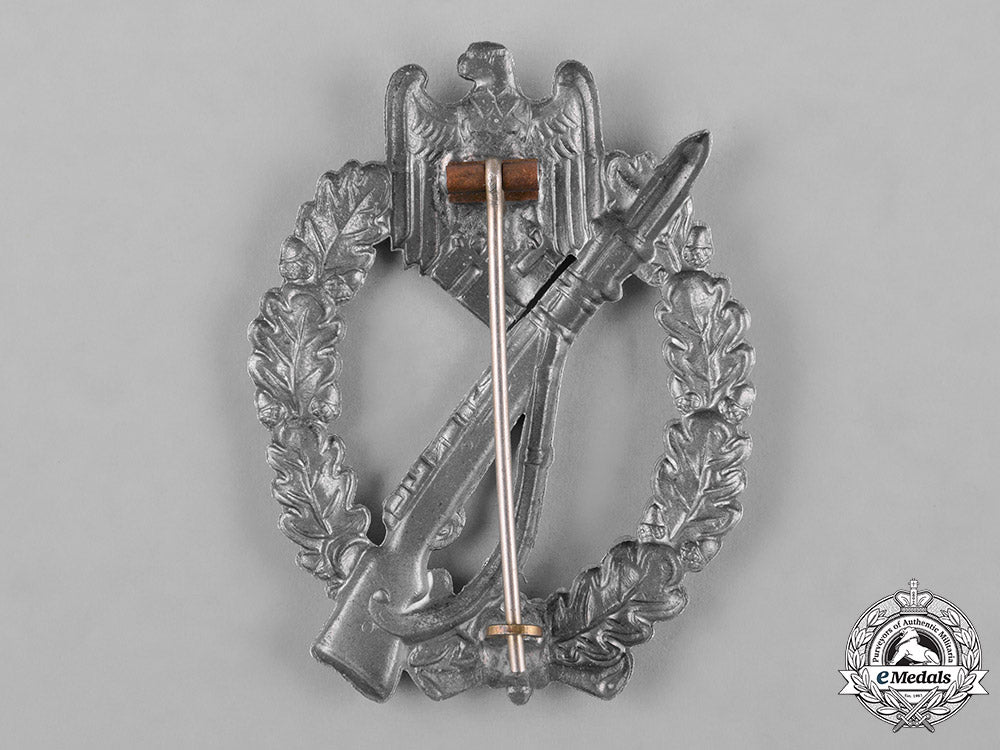 germany,_wehrmacht._a_silver_grade_infantry_assault_badge_c18-054656