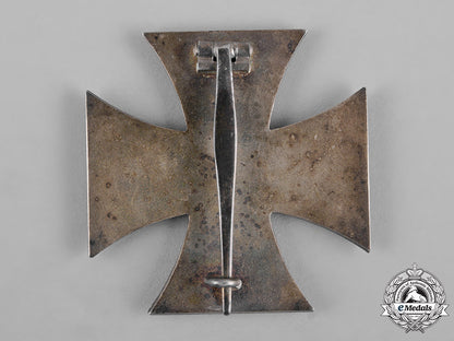 germany,_wehrmacht._a1939_iron_cross_i_class_with_case_c18-054802
