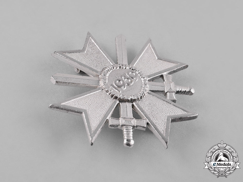 germany,_wehrmacht._a_cased_war_merit_cross,_i_class_with_swords,1957_issue_c18-054907
