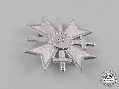 germany,_wehrmacht._a_cased_war_merit_cross,_i_class_with_swords,1957_issue_c18-054907