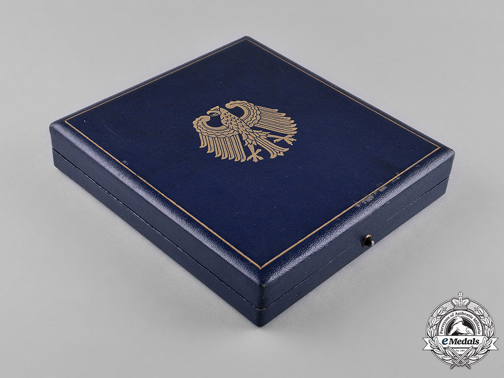 germany,_federal_republic._a_cased_order_of_merit_of_the_federal_republic_of_germany_by_c.e._juncker_c18-055041