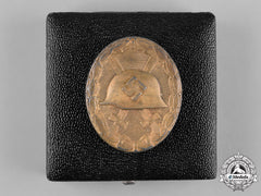 Germany, Wehrmacht. A Cased Wound Badge, Gold Grade, By Wilhelm Deumer