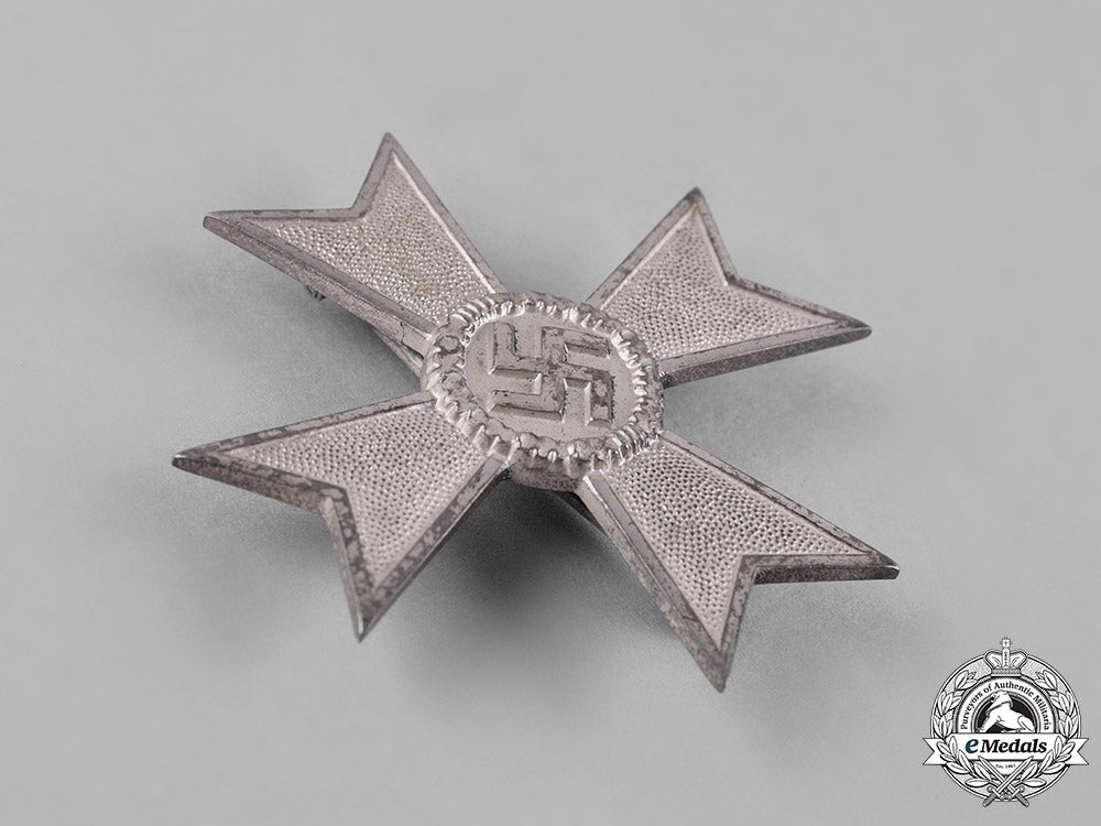 germany,_wehrmacht._a_cased_war_merit_cross_i_class_c18-055079