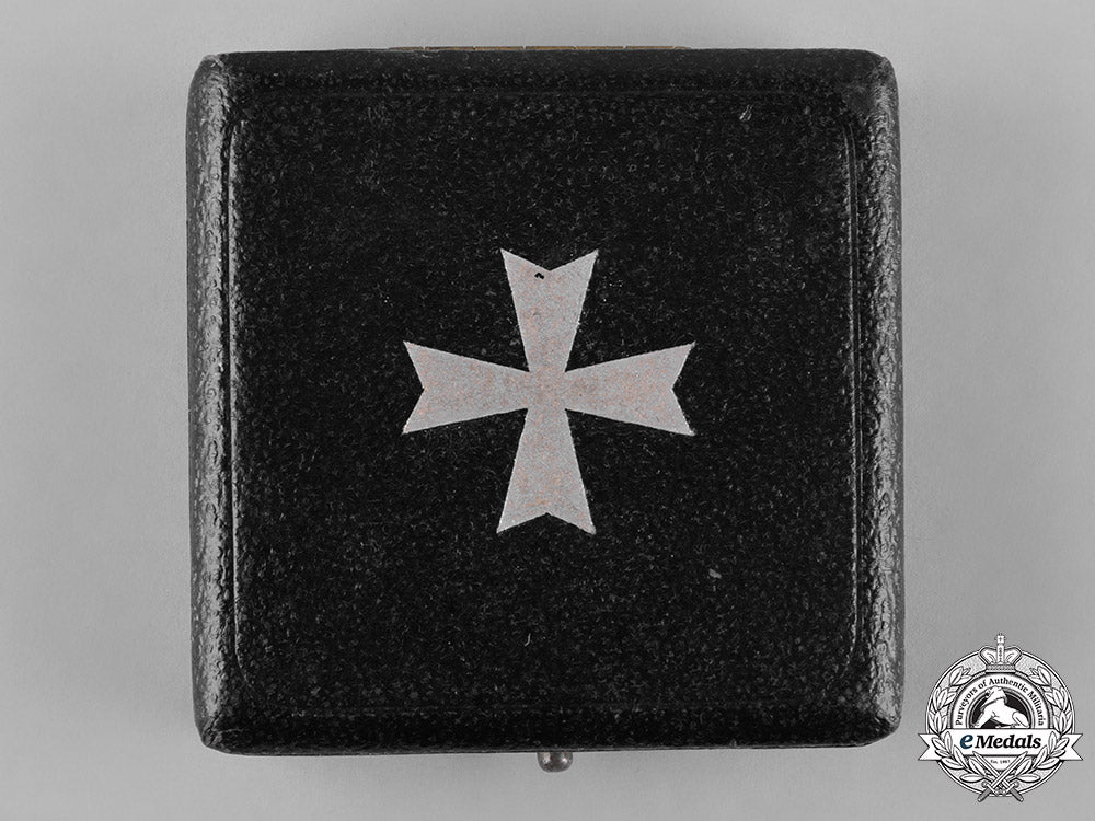 germany,_wehrmacht._a_cased_war_merit_cross_i_class_c18-055084