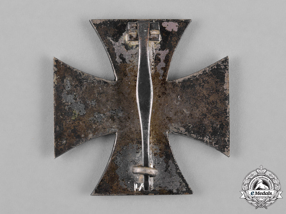 germany,_wehrmacht._a1939_iron_cross_i_class,1957_issue_c18-055088