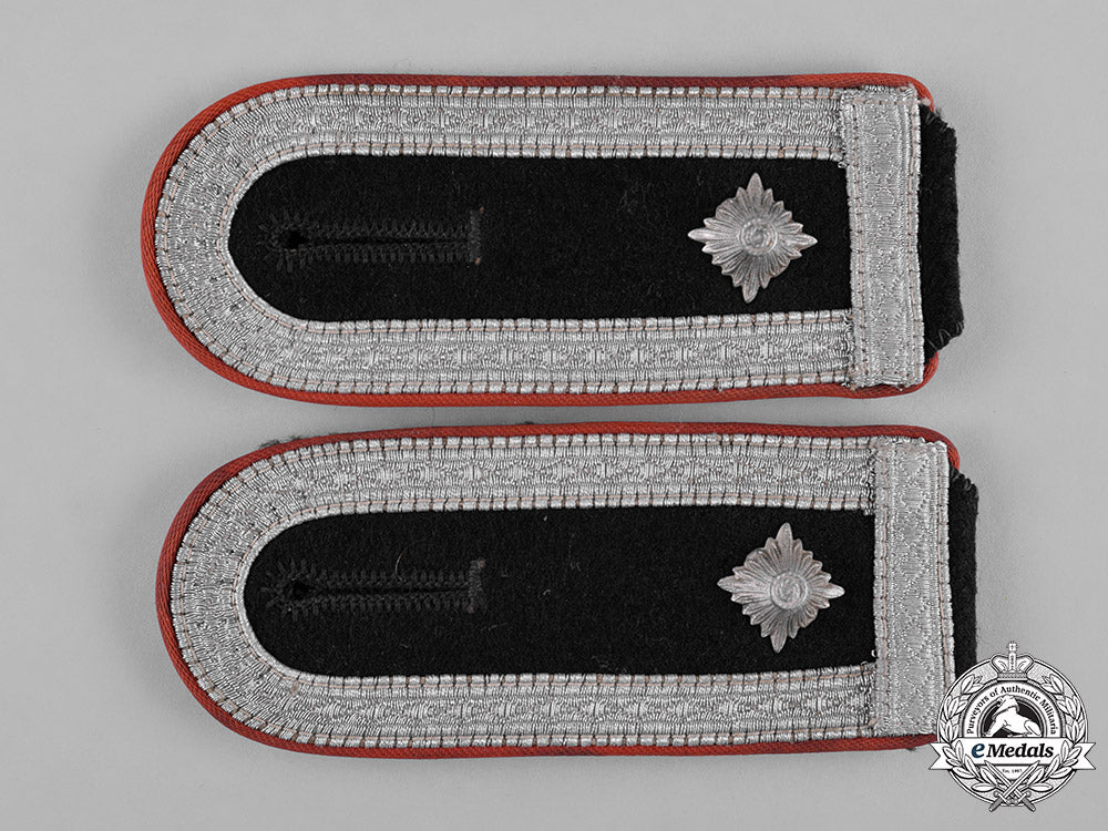 germany,_ss._a_set_of3_rd_ss_panzer_division_totenkopf_oberscharführer’s_rank_insignia_c18-055193_1_1_1_1