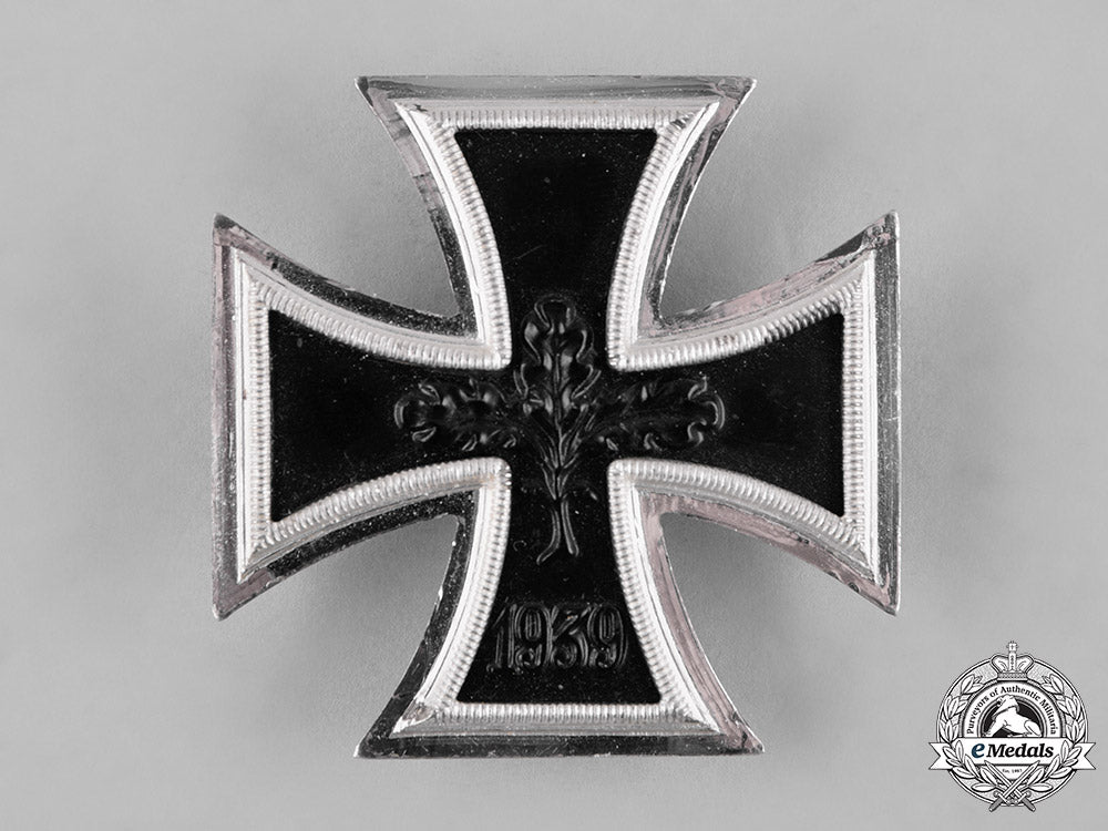 germany,_wehrmacht._a1939_iron_cross_i_class,1957_issue_c18-055209
