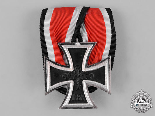 germany,_wehrmacht._a1939_iron_cross_ii_class,1957_issue_c18-055223
