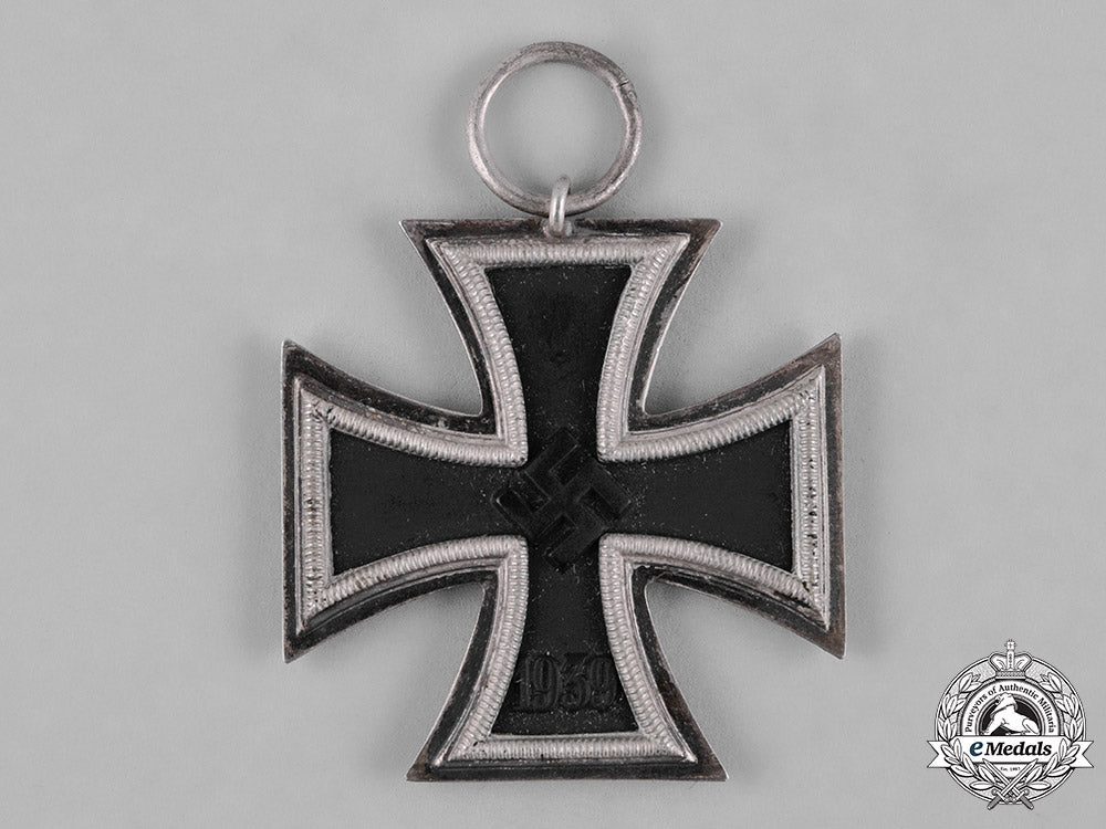 germany,_wehrmacht._a1939_iron_cross_ii_class_by_j.e._hammer&_söhne_c18-055255