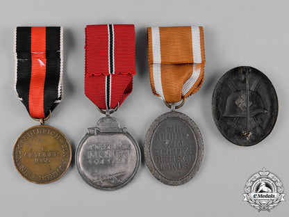 germany,_third_reich._a_lot_of_third_reich_period_medals_c18-055264