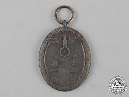 germany,_third_reich._a_lot_of_third_reich_period_medals_c18-055265