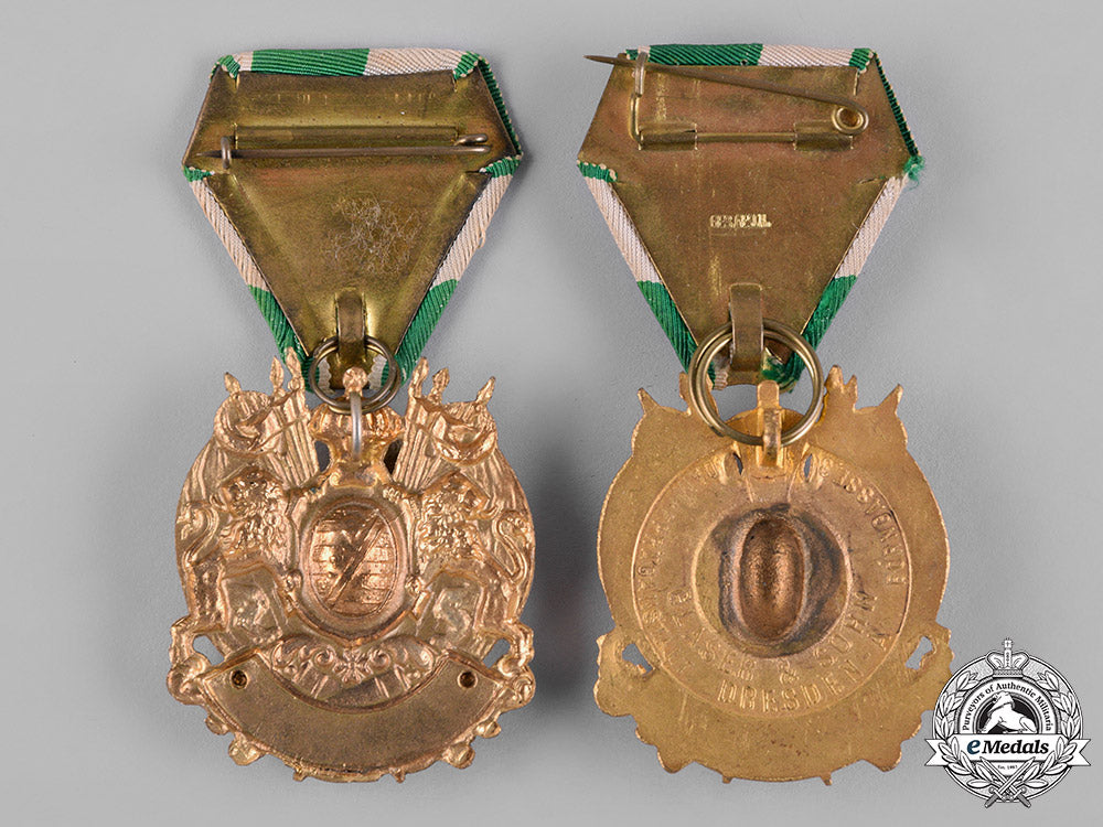 germany,_imperial._a_pair_of_imperial_german_military_veterans_association_membership_badges_c18-055306