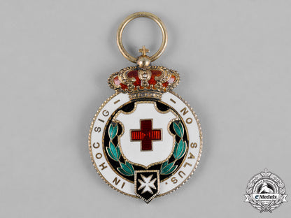 spain,_kingdom._an_order_of_the_red_cross,_ii_class_medal_c.1920_c18-055327_1_1