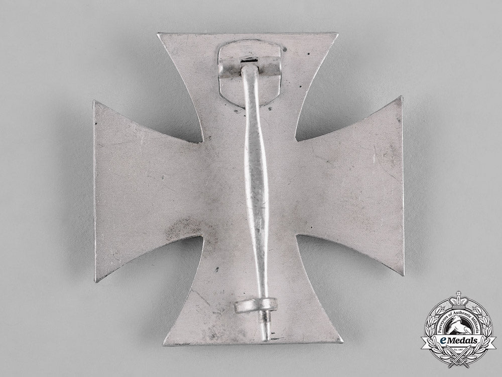 germany,_imperial._a1914_iron_cross,_i_class_c18-055379