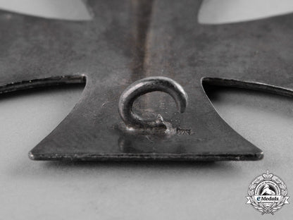 germany,_imperial._a_cased1914_iron_cross_i_class_by_walter_schott_c18-055443