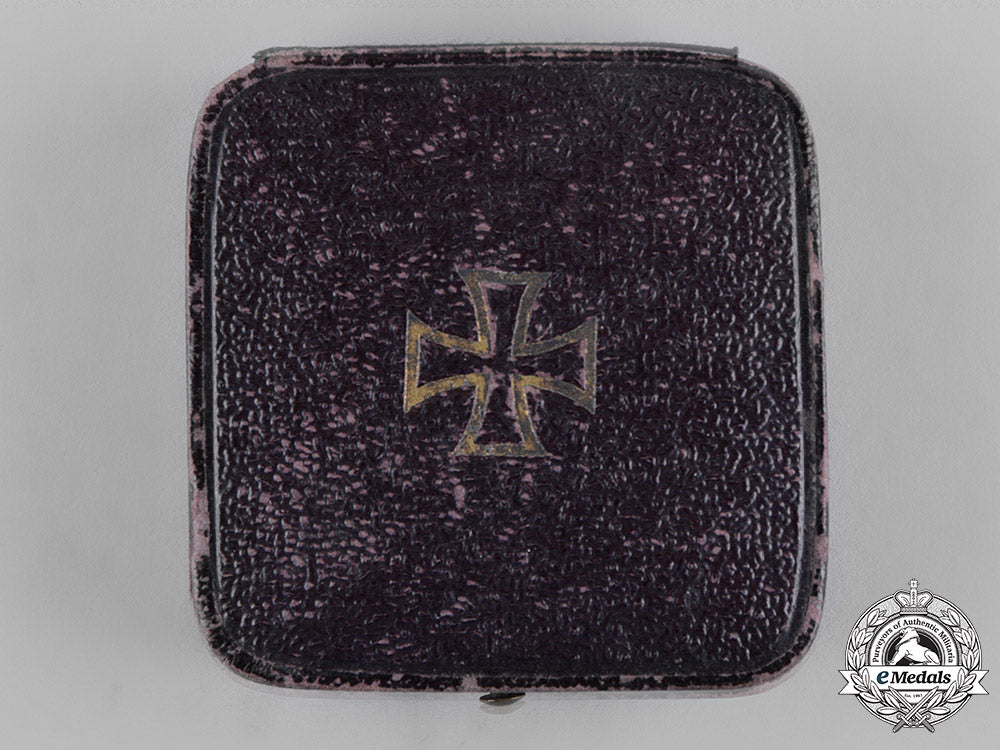 germany,_imperial._a_cased1914_iron_cross_i_class_by_walter_schott_c18-055446